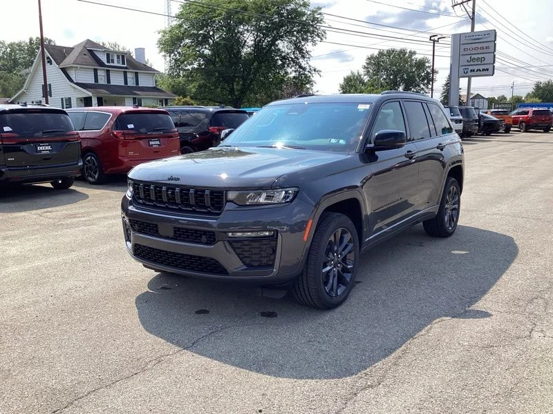 New 2026 Baltic Gray Metallic Clearcoat Jeep Limited Reserve image 3