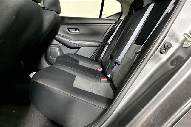 Used 2023 Gray Nissan SR image 3