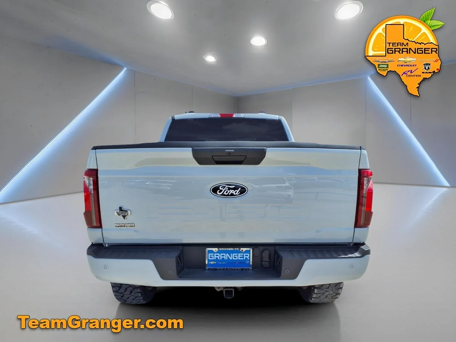 2026 Ford F-150 XLT - Photo 8
