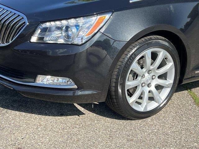 Used 2015 CARBON BLACK METALLIC Buick Premium I image 9
