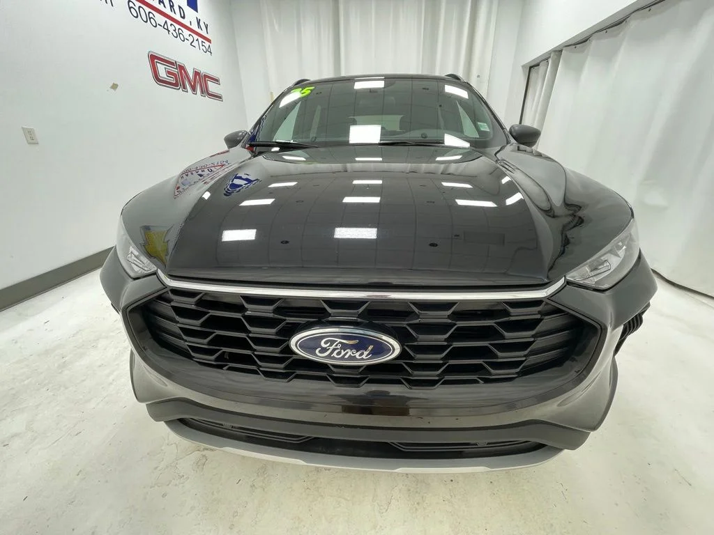 Used 2025 Black Ford ST-Line image 2