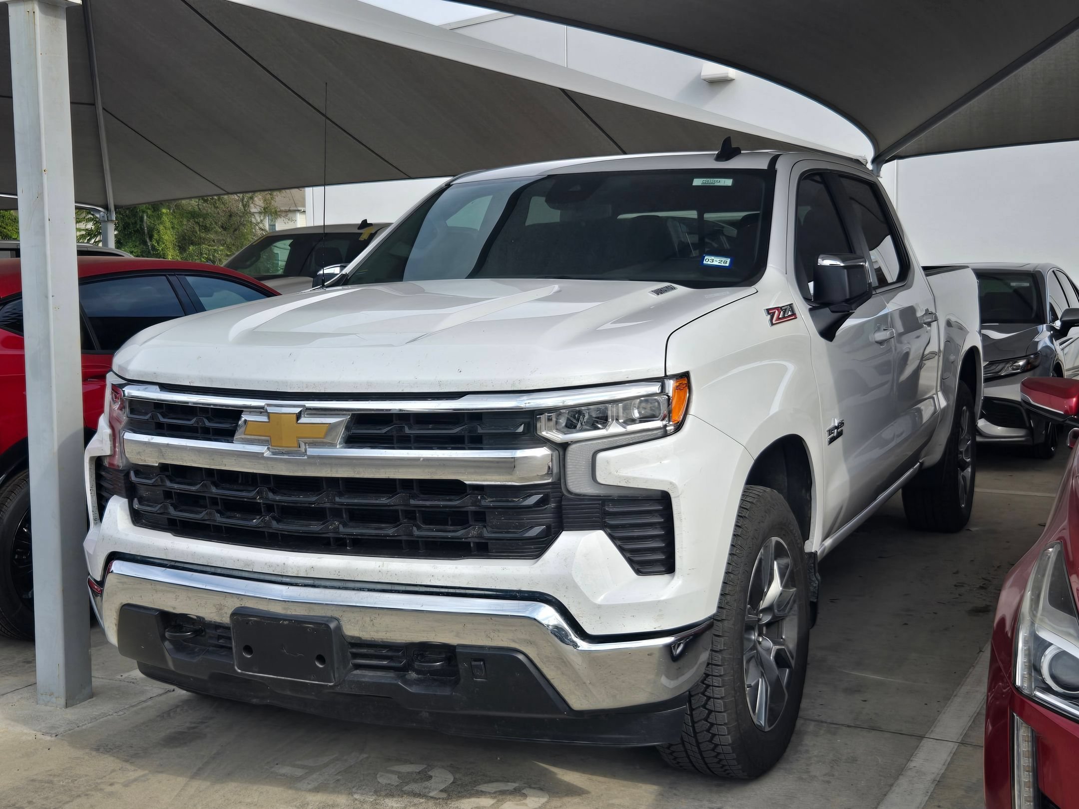 Used 2026 Summit White Chevrolet LT image 3