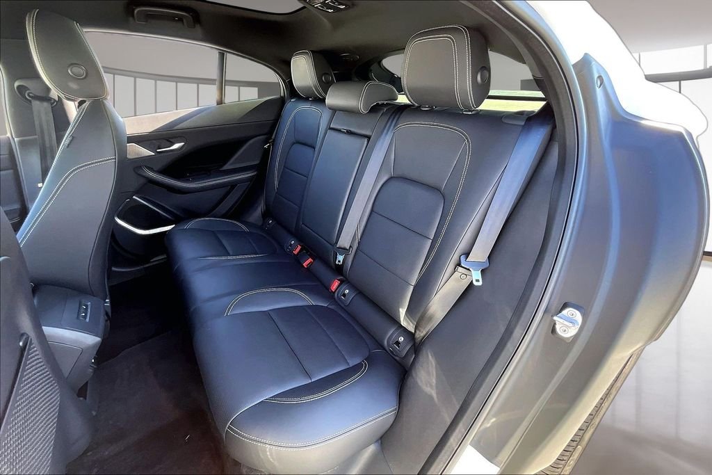 Used 2023 White Jaguar HSE image 20