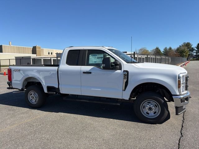 New 2026 Oxford White Ford F-350® XL image 2