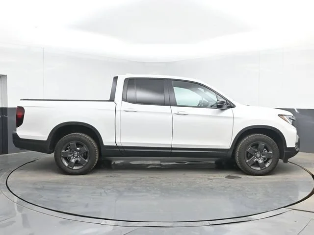 Certified Used 2026 Platinum White Pearl Honda TrailSport image 65