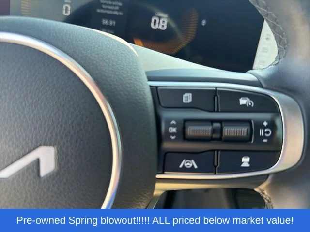 Used 2025 White Kia GT-Line image 36