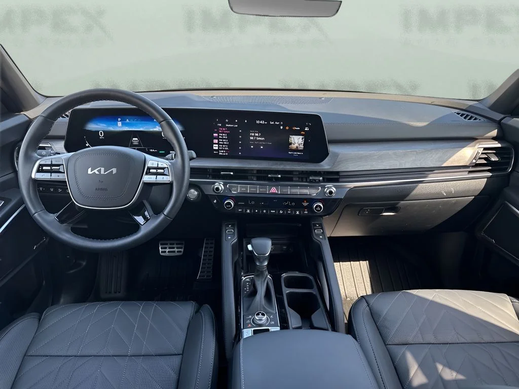 Used 2025 Gray Kia SX X-Line image 14