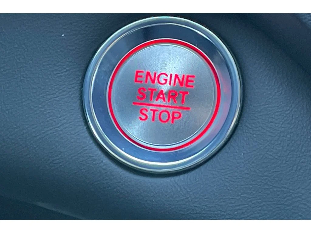 Used 2023 Liquid Carbon Metallic Acura w/Advance Package image 33