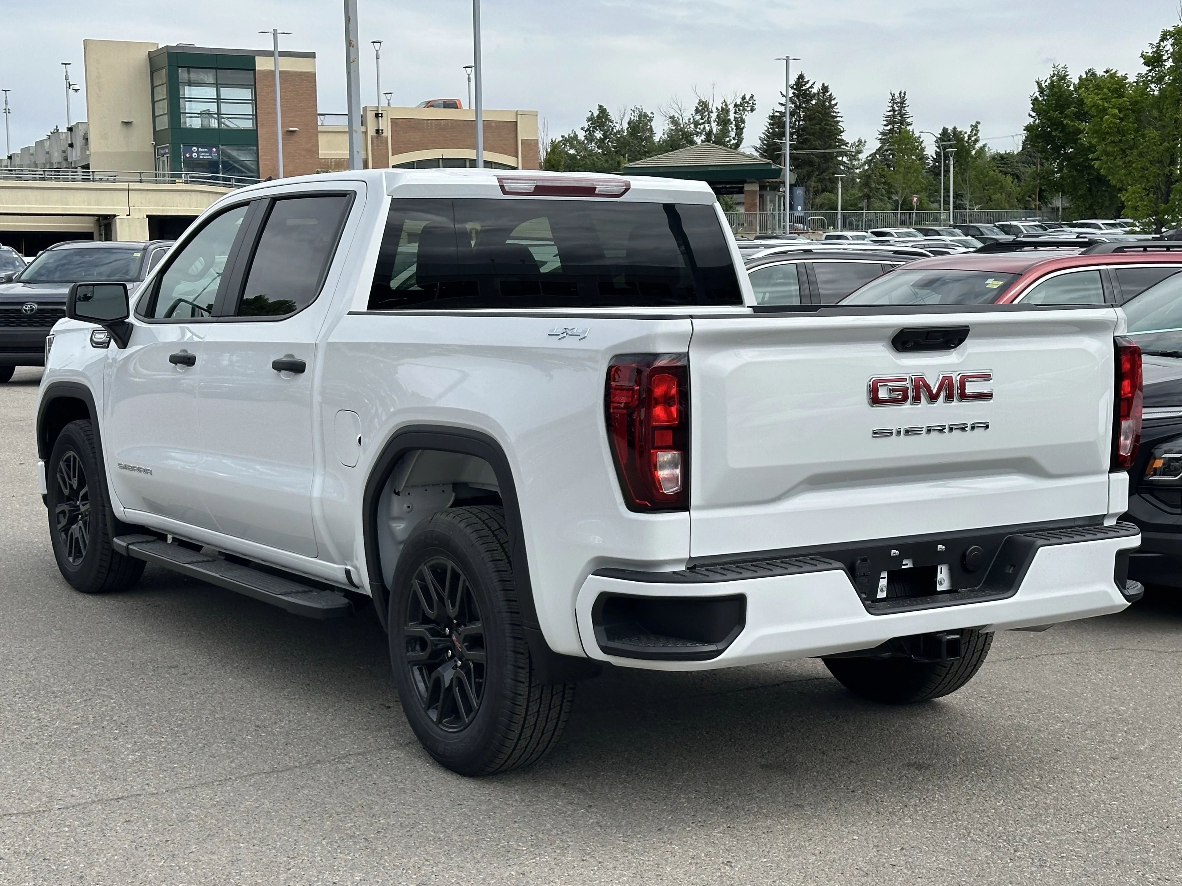 New 2026 Summit White GMC Pro image 4