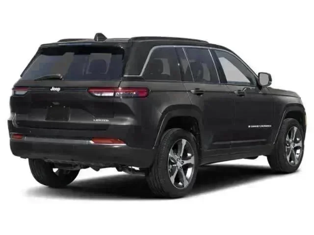 New 2026 Diamond Black Crystal Pearlcoat Jeep  image 2