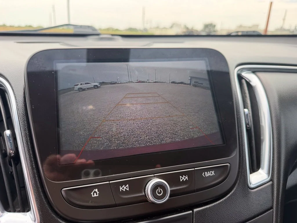 Used 2018 Red Chevrolet LT image 19