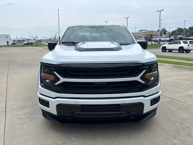 New 2026 Oxford White Ford T-Sport XLT image 3