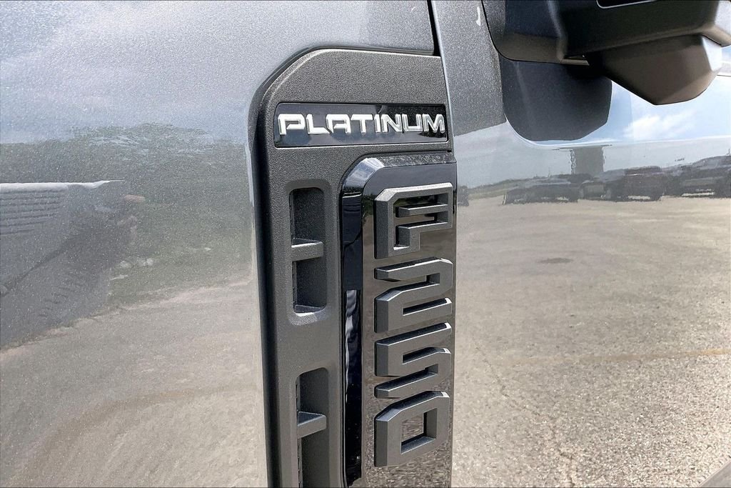 New 2026 Carbonized Gray Metallic Ford Platinum image 15