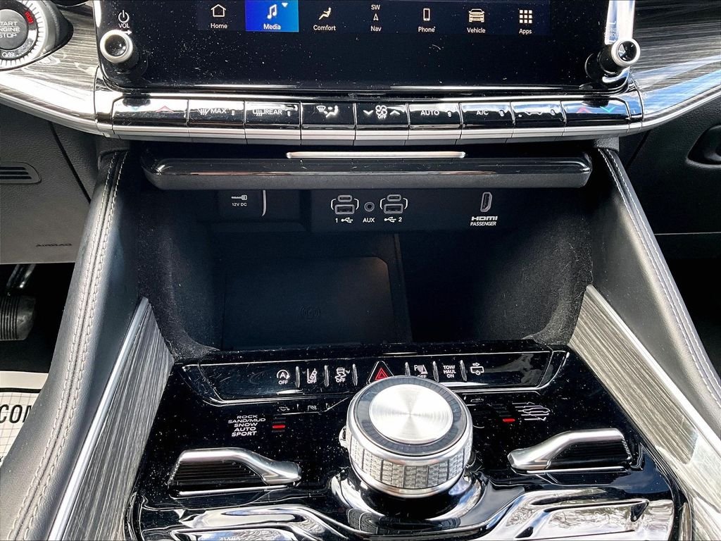 Used 2022 Silver Zynith Jeep Series III image 26