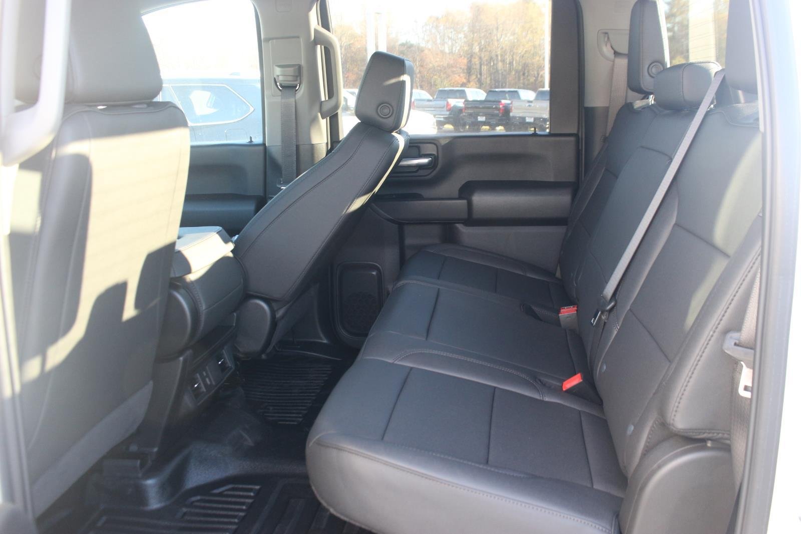 2025 GMC Sierra 2500HD Pro - Photo 12