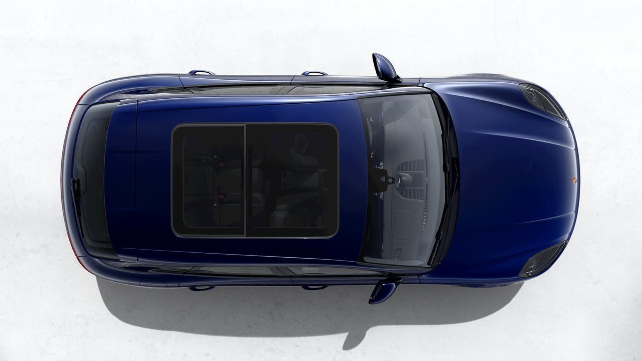 New 2026 Gentian Blue Metallic Porsche  image 5