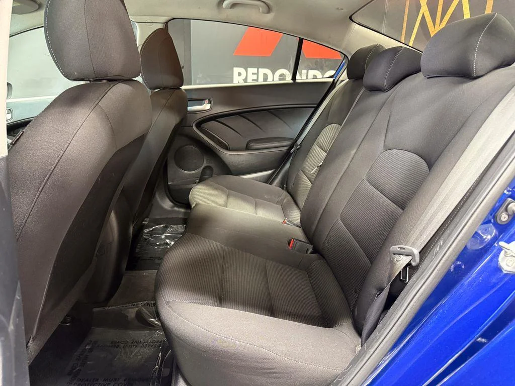 Used 2017 Deep Sea Blue Kia LX image 13