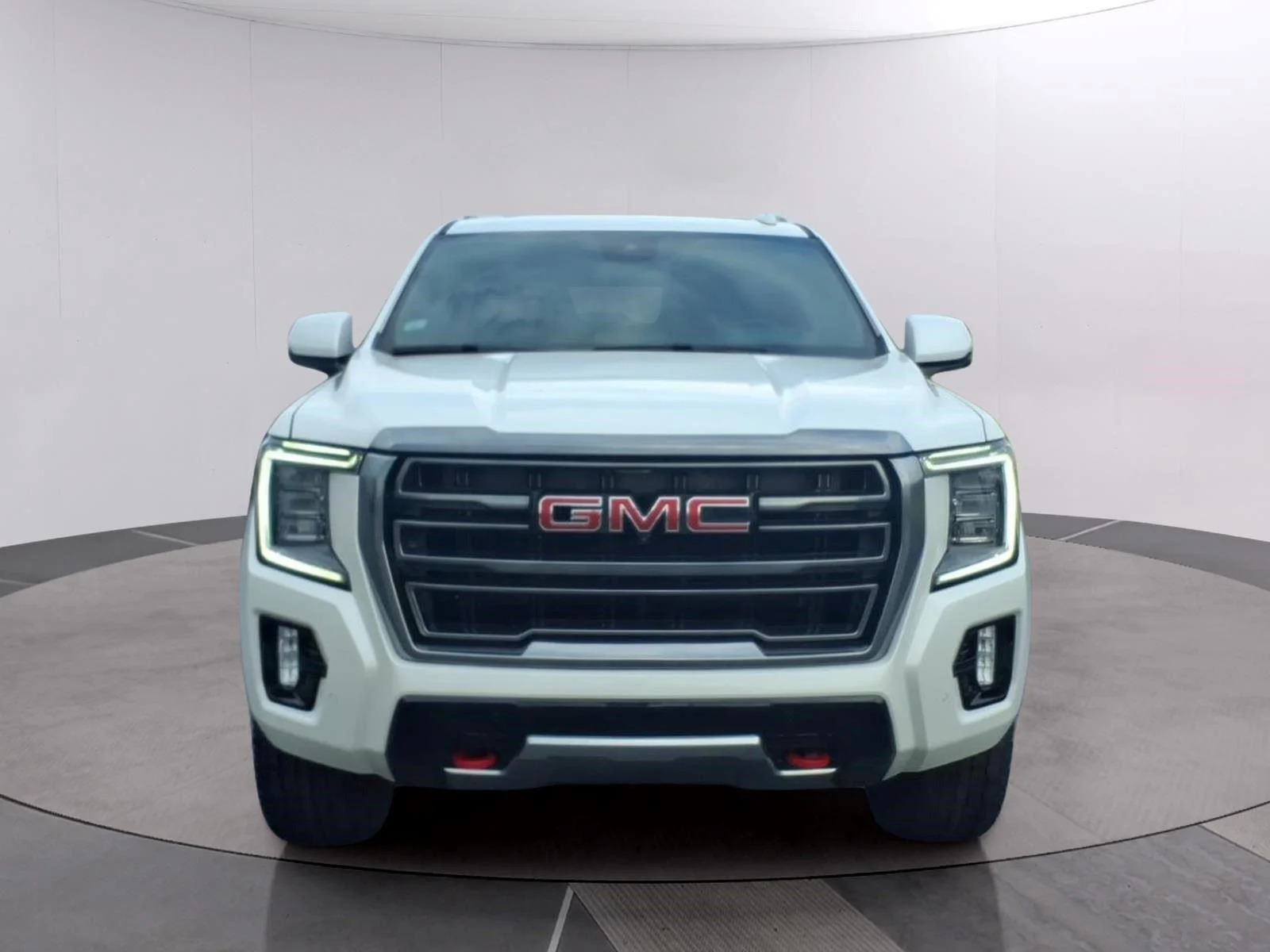 Used 2024 White Frost Tricoat GMC AT4 image 8