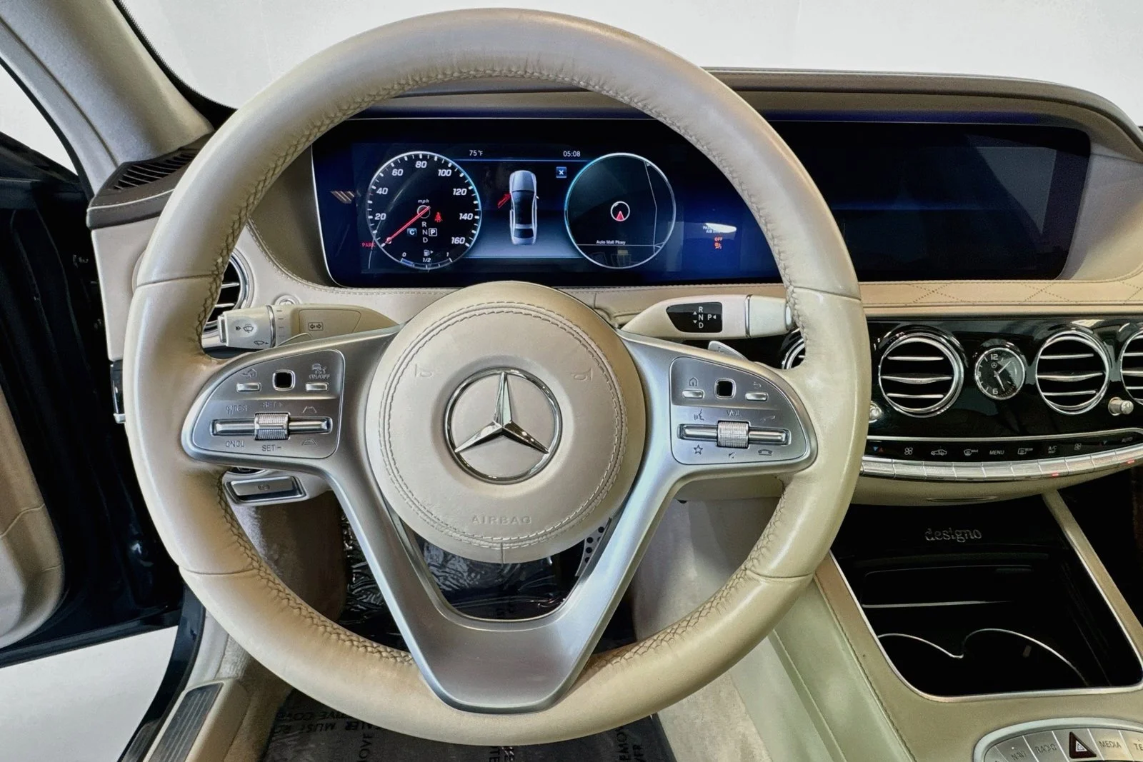 Used 2018 Magnetite Black Metallic Mercedes-Benz S 560 image 11