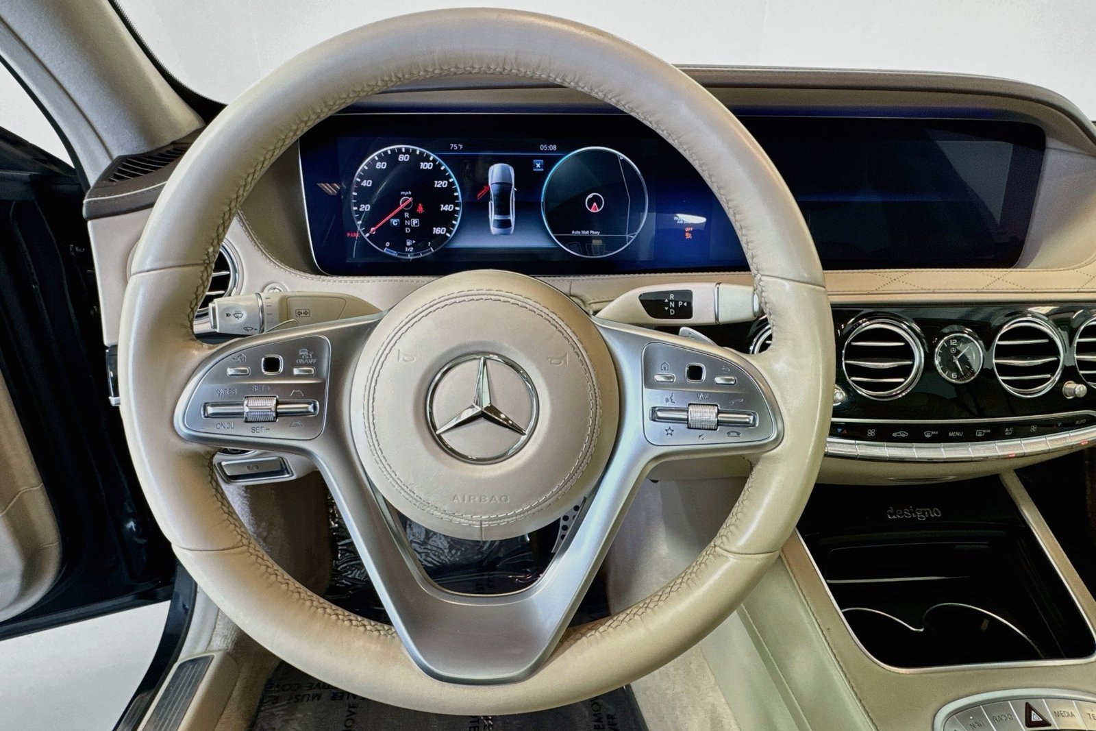 Used 2018 Magnetite Black Metallic Mercedes-Benz S 560 image 11