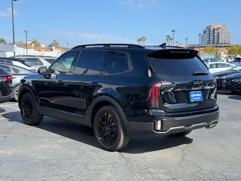 Used 2023 Black Kia SX Prestige X-Line image 9