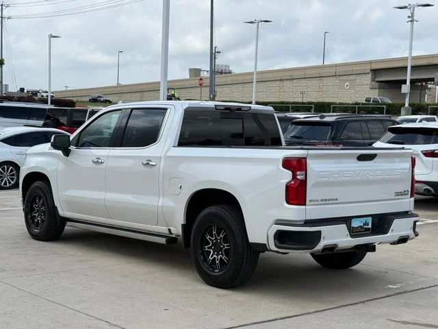 Used 2022 Beige Chevrolet High Country image 8