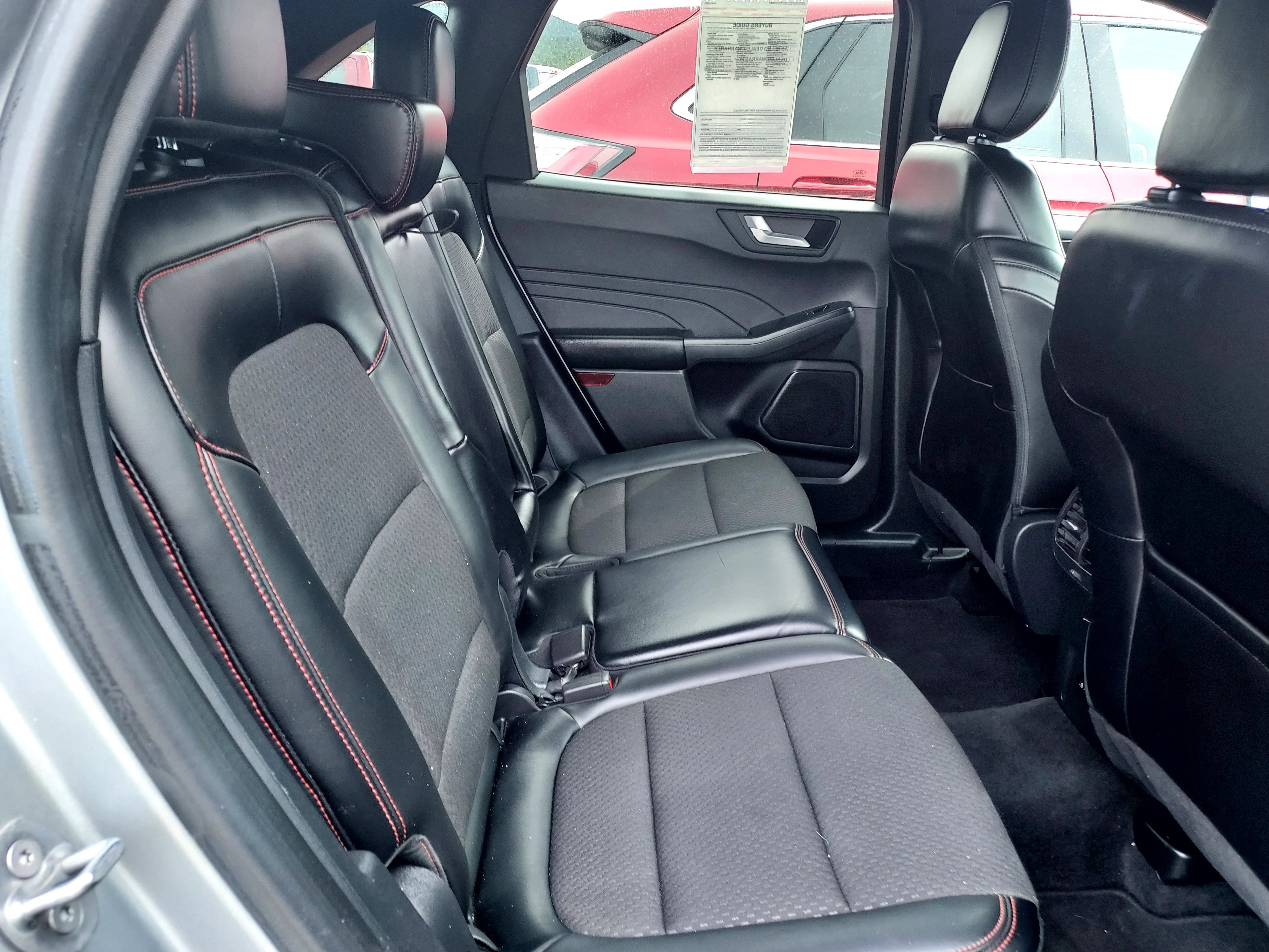 Used 2024 Silver Ford ST-Line image 23