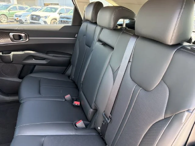New 2026 Glacial White Pearl Kia S image 20