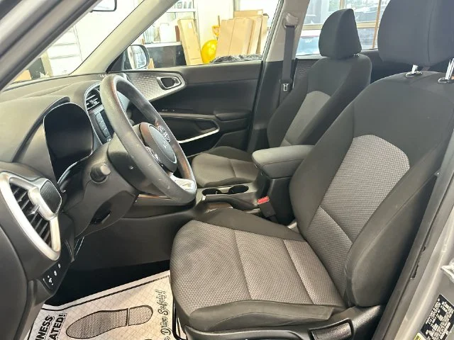 Certified Used 2024 Gray Kia LX image 22