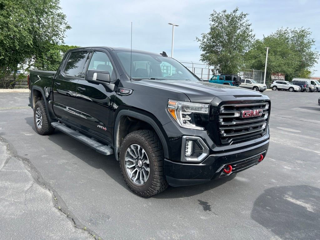 2019 GMC Sierra 4WD Crew Cab Short Box AT4's photo