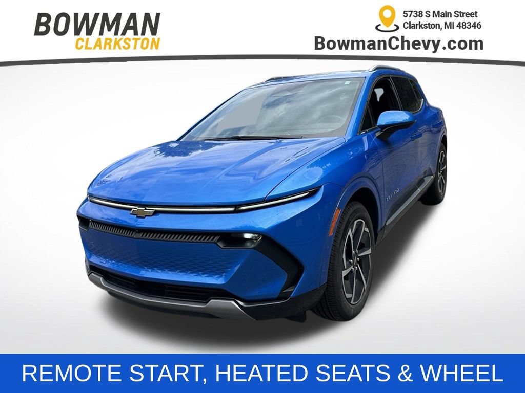 Used 2025 Riptide Blue Metallic Chevrolet LT image 1