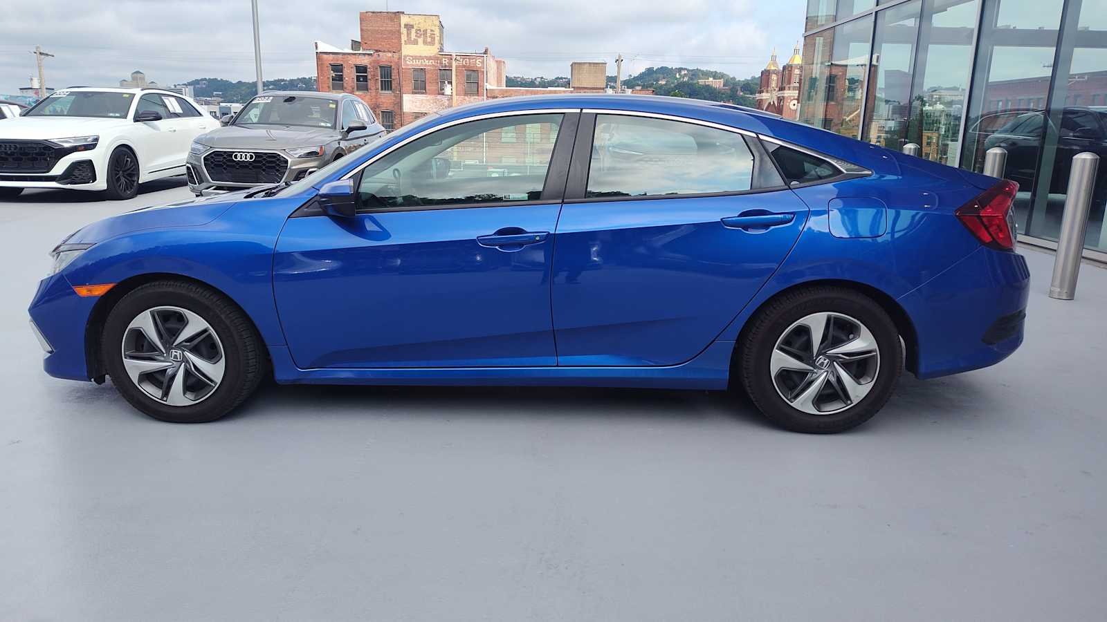 Used 2019 Aegean Blue Metallic Honda LX image 3