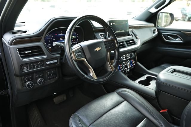 Used 2022 Black Chevrolet High Country image 17