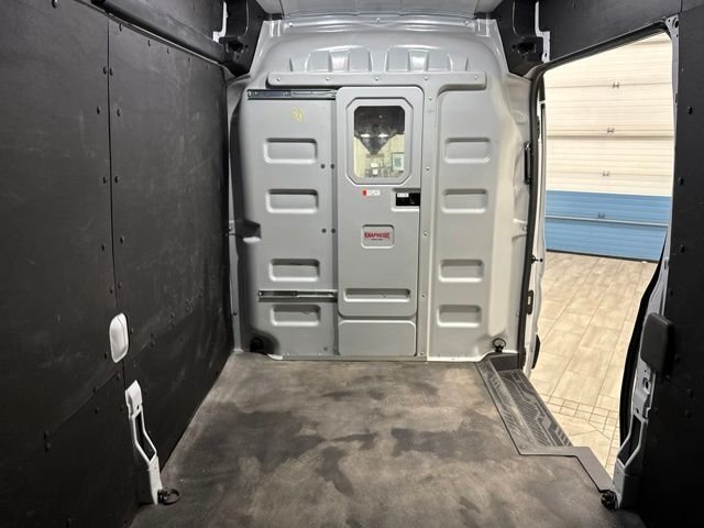 Used 2025 Oxford White Ford Base image 27
