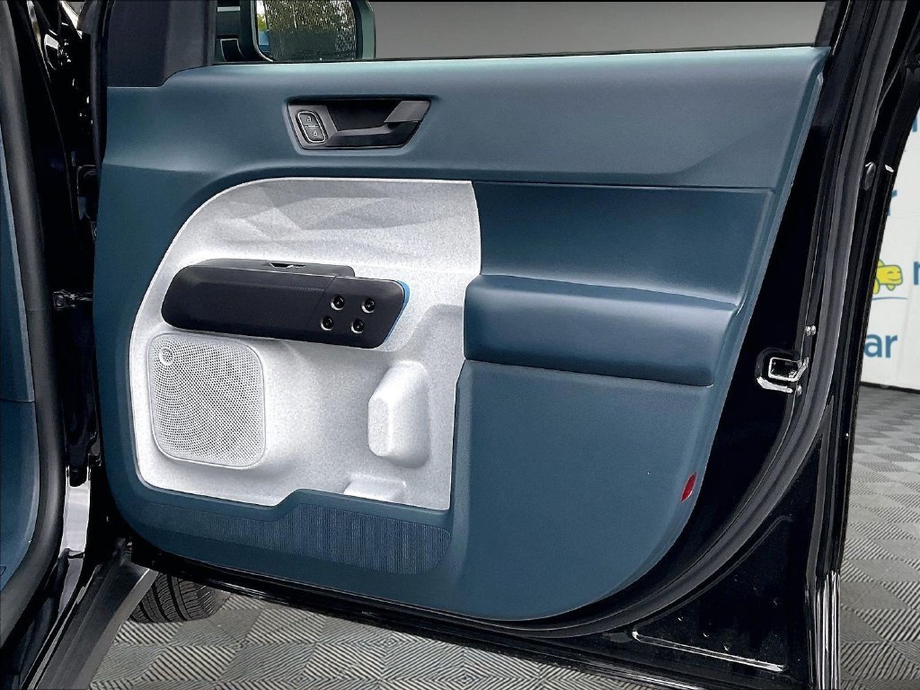 Used 2026 Shadow Black Ford XLT image 12