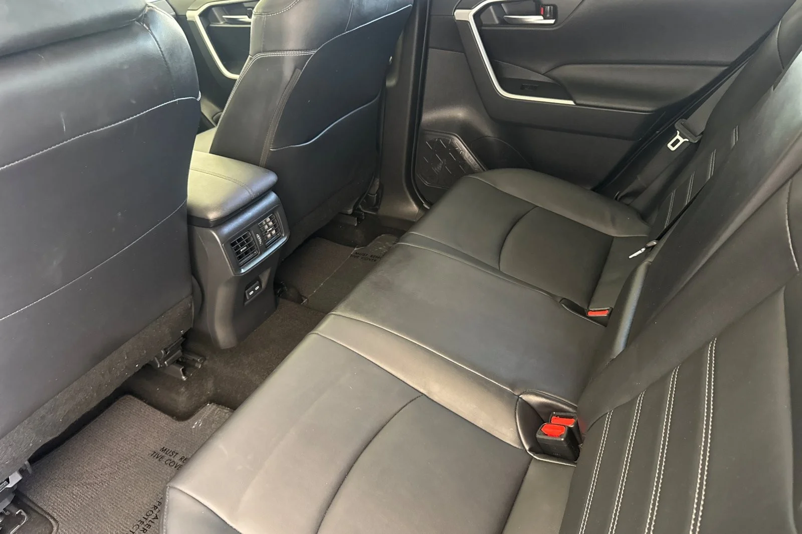 Used 2022 GRAY METALLIC Toyota Hybrid XLE Premium image 11
