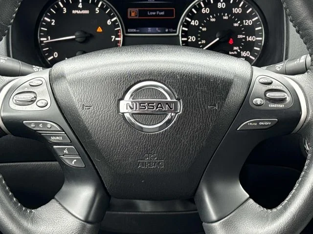 Used 2020 Blue Nissan SV image 15