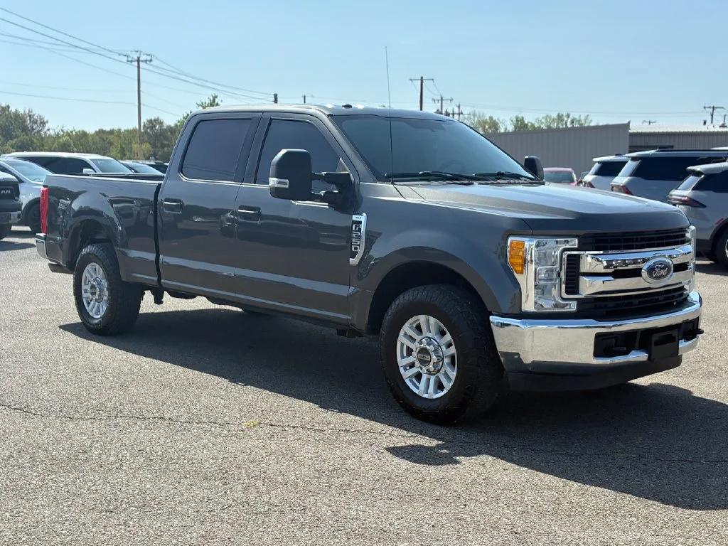 2017 Ford F-250 Super Duty XLT