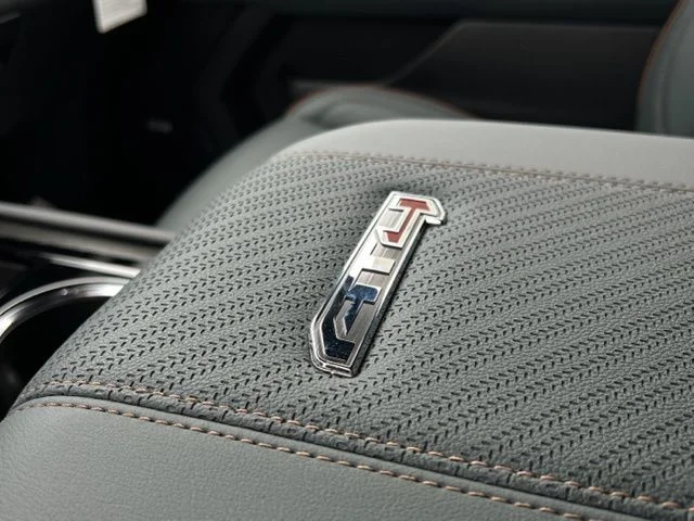 2026 GMC Yukon AT4 - Photo 42