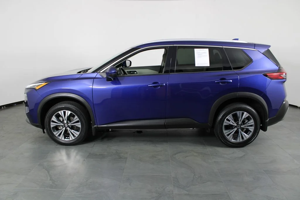 2021 Nissan Rogue SV - Photo 16