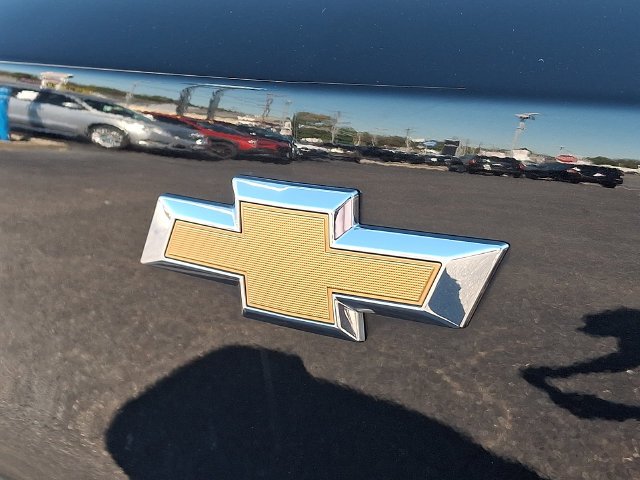 Used 2023 Black Chevrolet LT image 31
