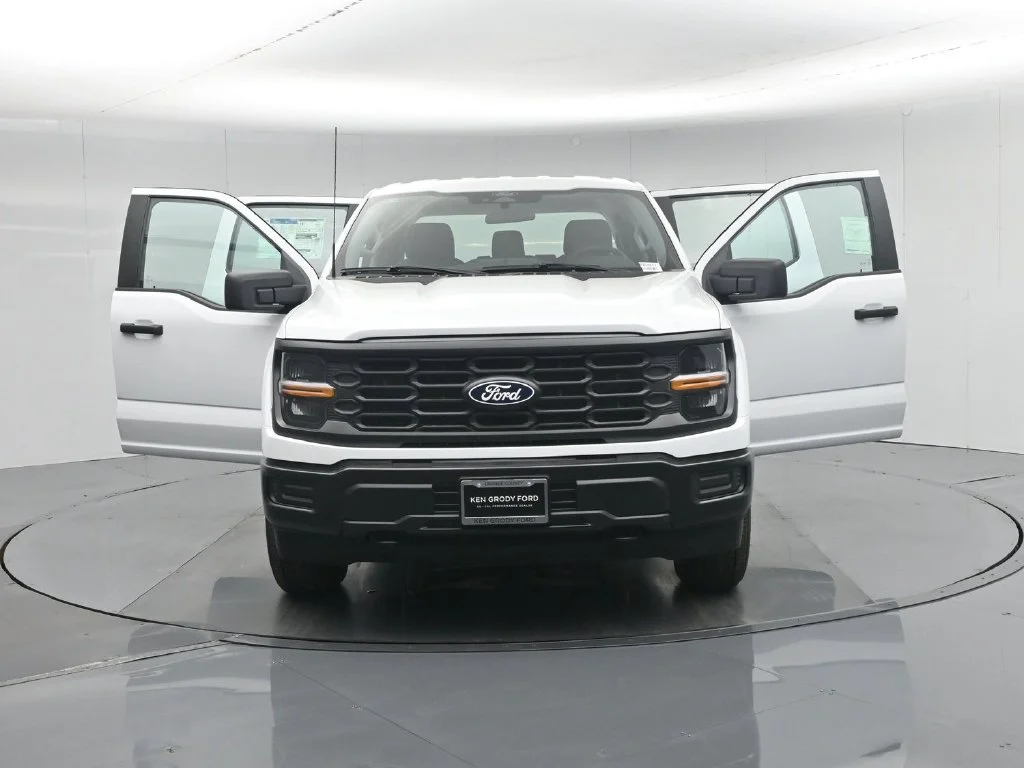 New 2026 White Ford XL image 29