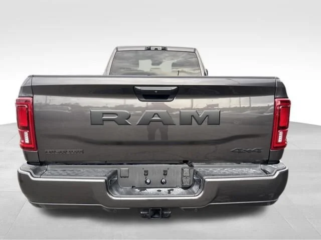 2026 RAM 3500 Big Horn - Photo 6