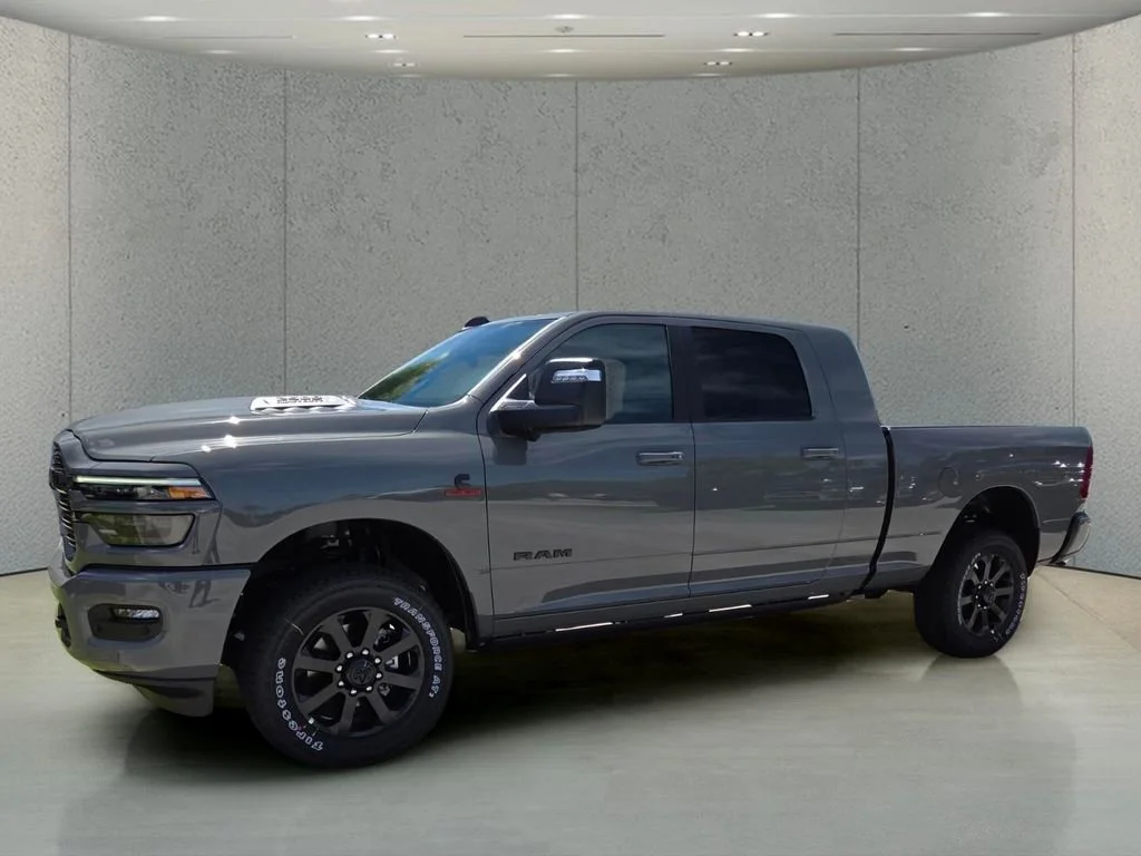 New 2026 Ceramic Gray Clear-Coat Exterior Paint RAM Laramie image 9