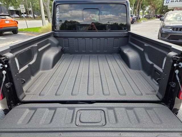 New 2026 Black Clear-Coat Exterior Paint Jeep Sport S image 9