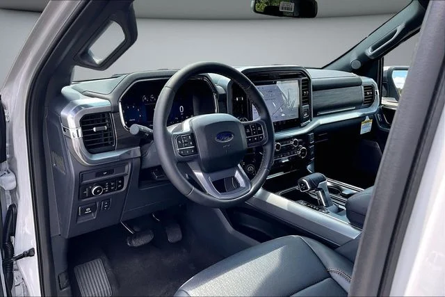 New 2026 Avalanche Ford Lariat® image 7