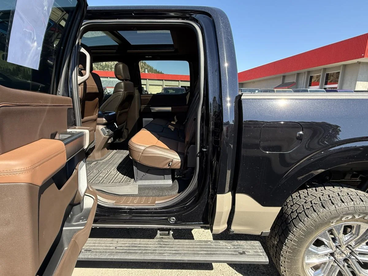 Used 2025 Black Ford King Ranch image 18