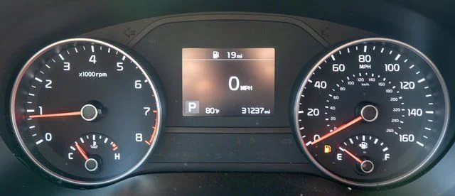Used 2022 Gray Kia LX image 22