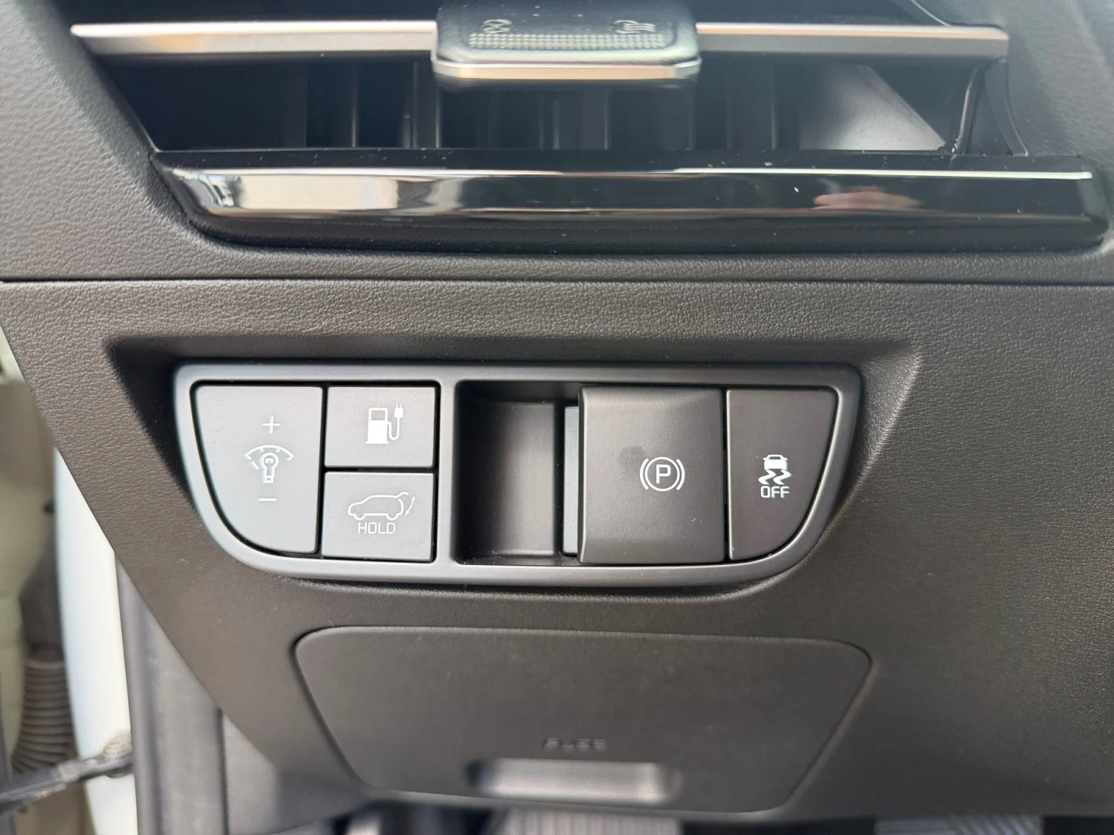 Used 2023 Glacier Kia Wind image 16