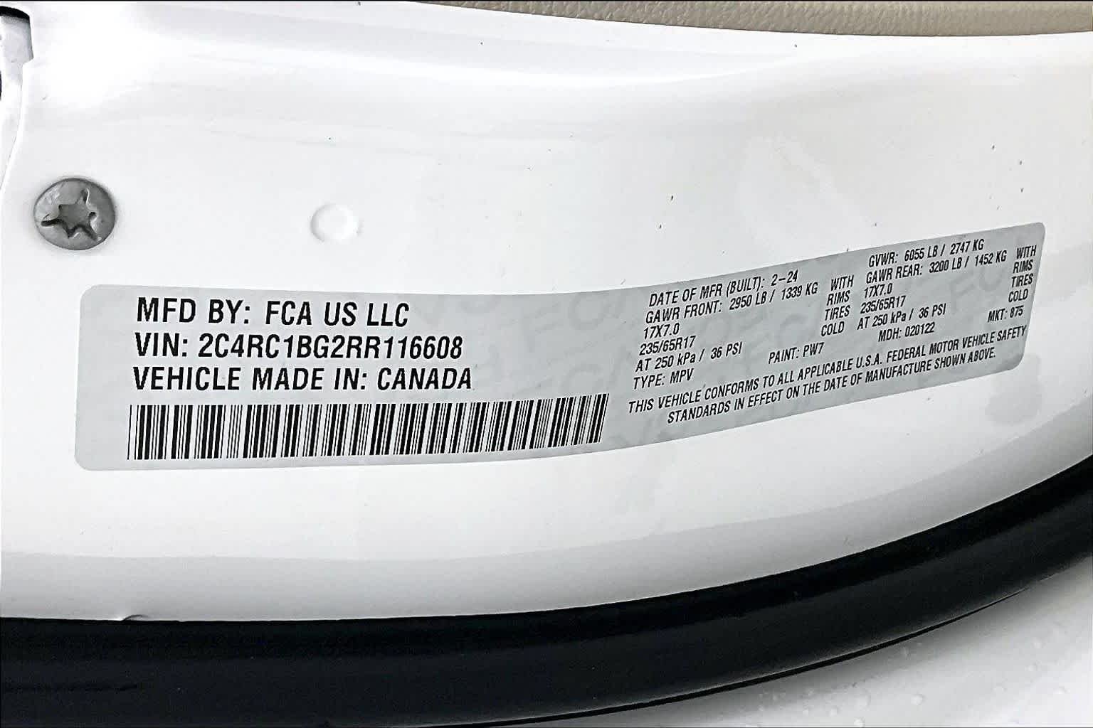 Used 2024 Bright White Clearcoat Chrysler Touring L image 36